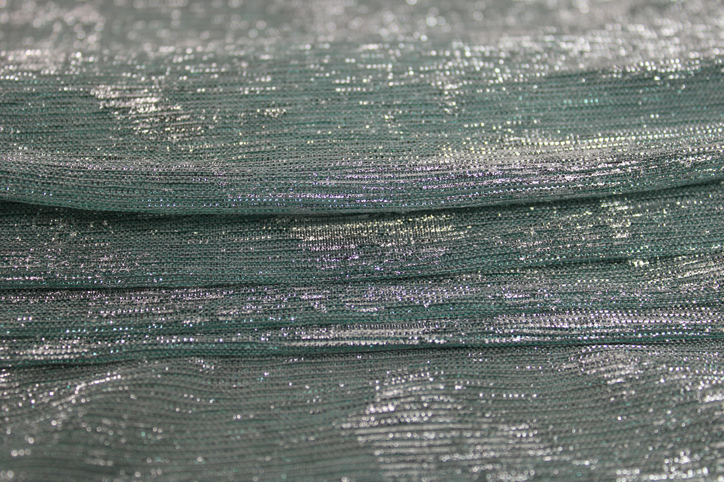 Tissu maille lurex - bleu ciel et argenté - photo 2/6 | So Tissus