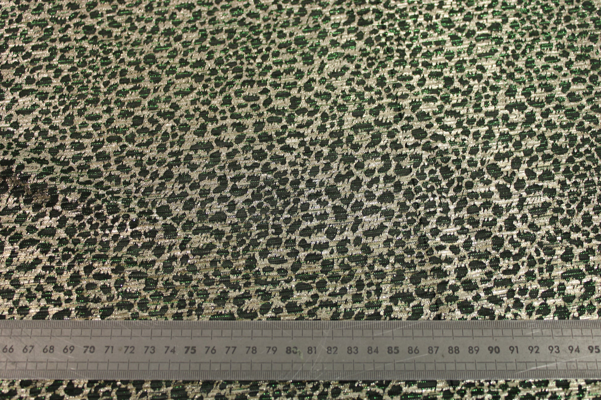 Tissu maille lurex - vert et doré - photo 5/5 | So Tissus