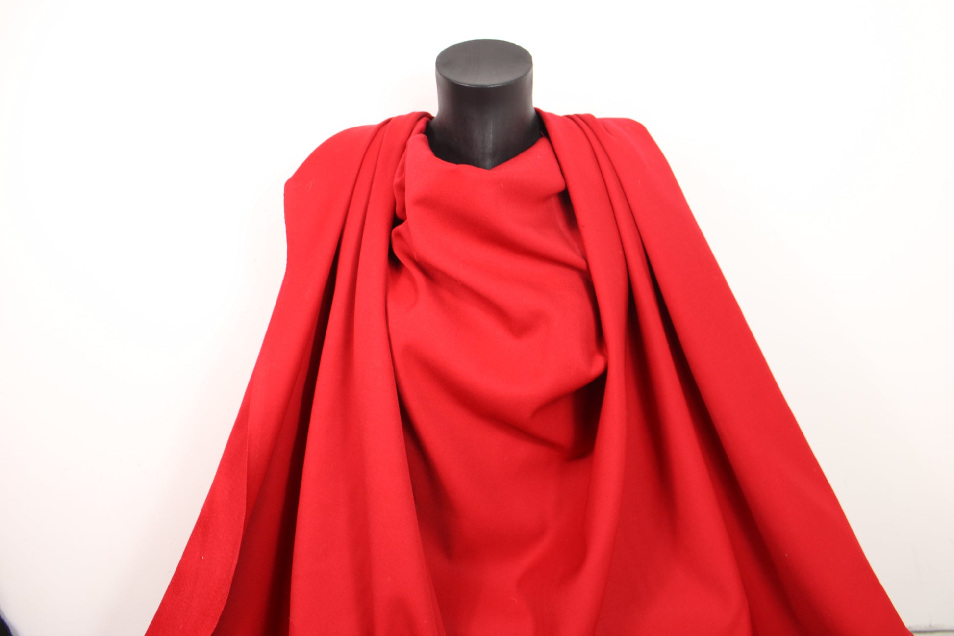 Tissu twill de laine - rouge - photo 4/4 | So Tissus