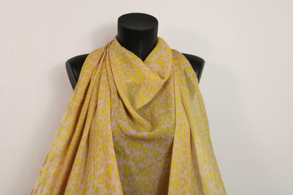 Tissu crêpe georgette  - imprimé tacheté - ton rose - photo 4/5 | So Tissus