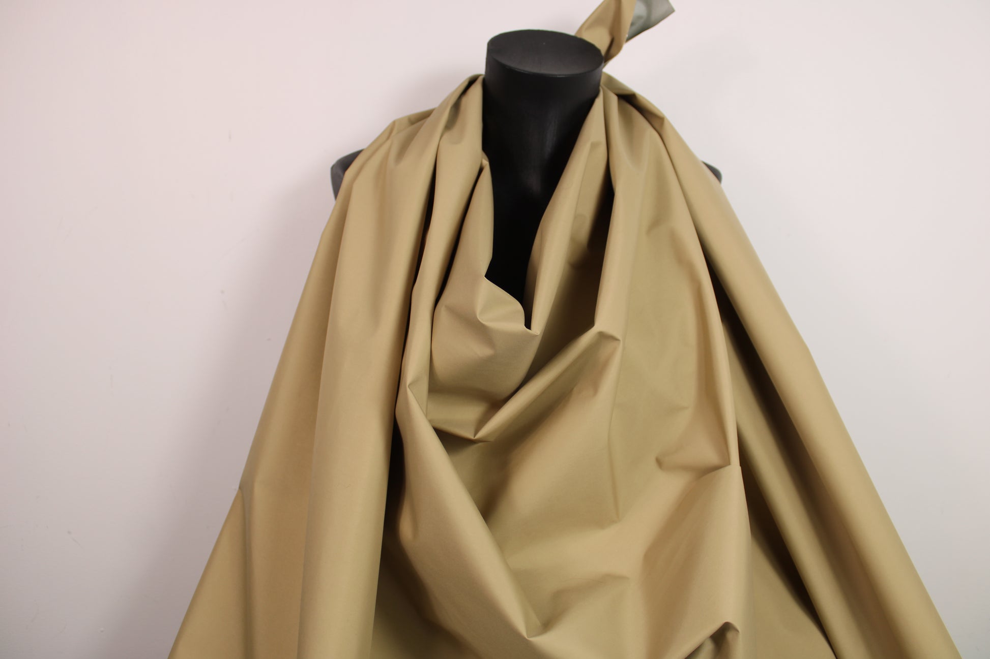 Tissu technique imperméable - beige - photo 4/5 | So Tissus