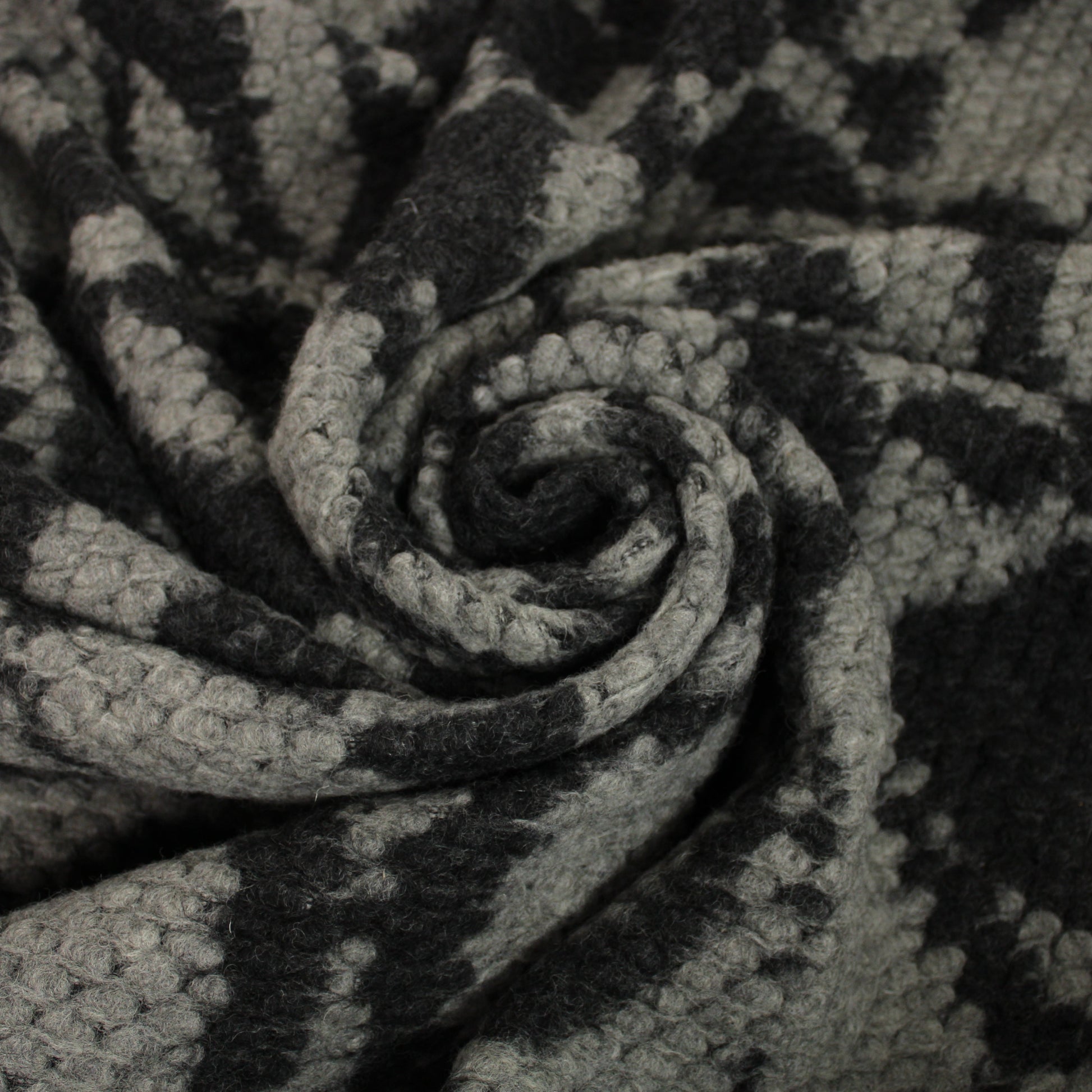 Tissu laine bouclette - noir et gris - photo 1/5 | So Tissus