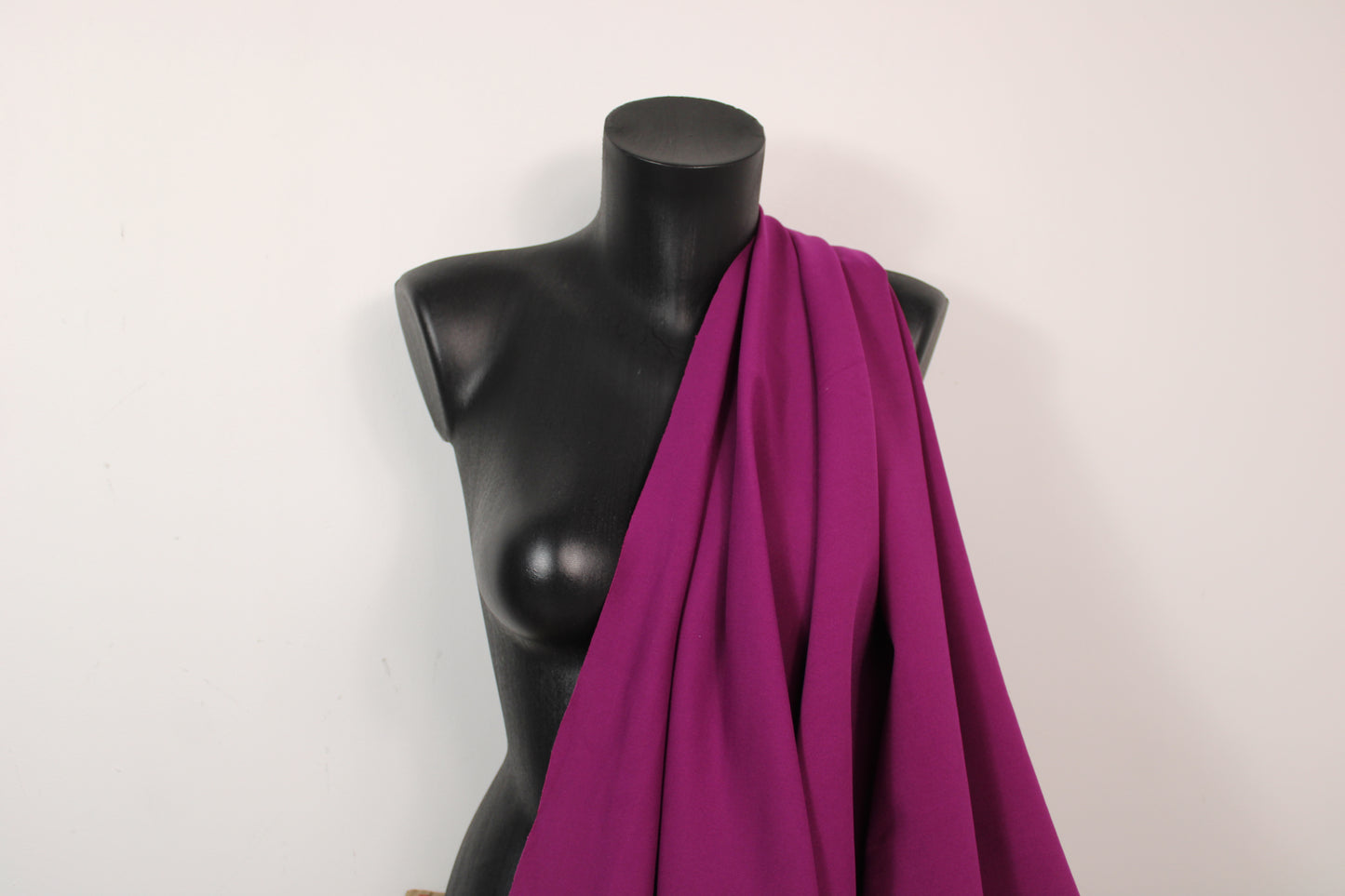 Tissu milano - magenta - photo 3/4 | So Tissus