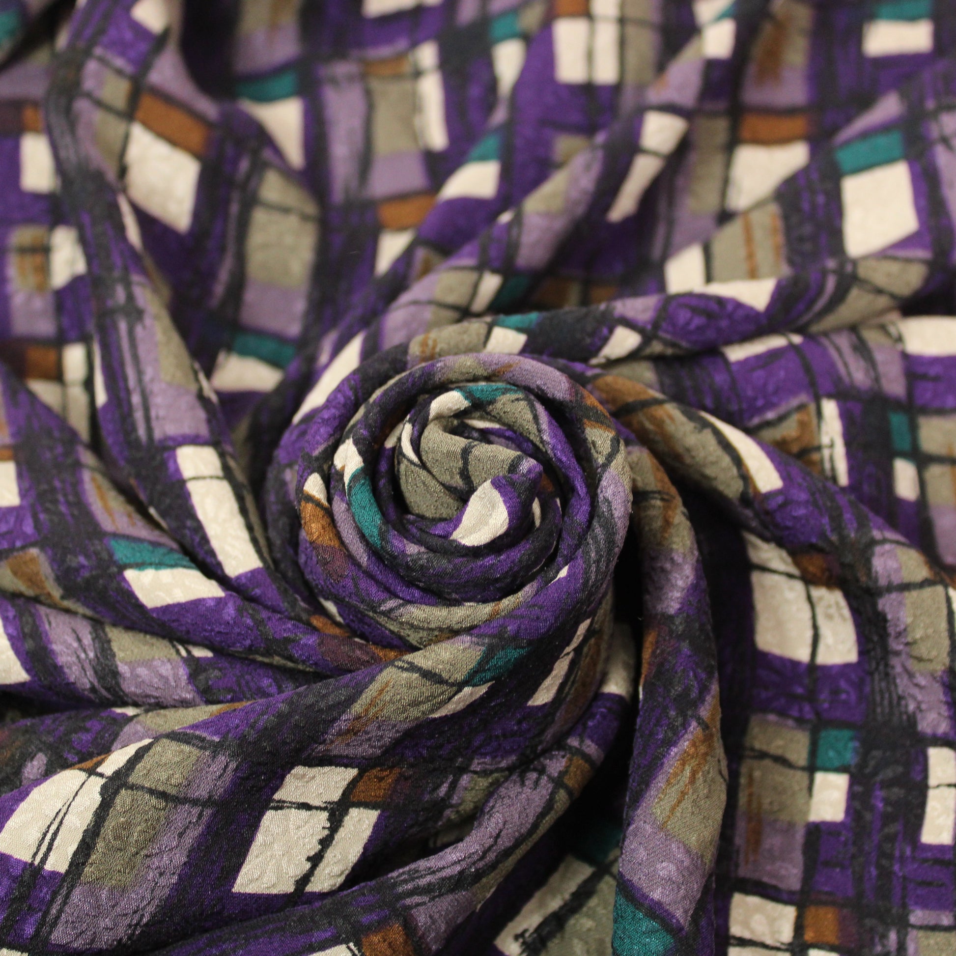Tissu crêpe de soie 100% - imprimé géométrique - ton violet - photo 1/5 | So Tissus