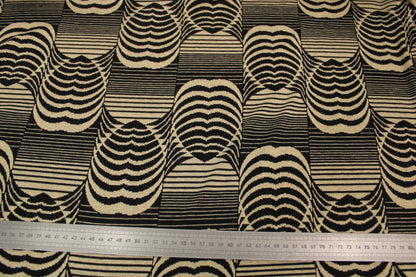 Tissu maille - imprimé coeur abstrait - beige et noir - photo 5/5 | So Tissus