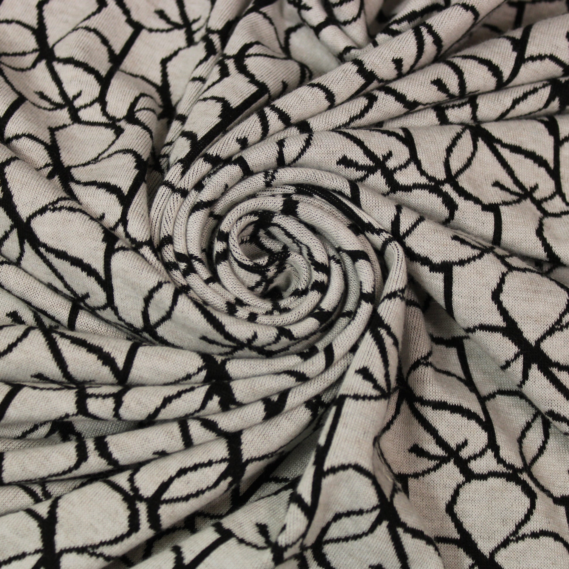 Tissu maille - imprimé doodling - écru et noir - photo 1/5 | So Tissus