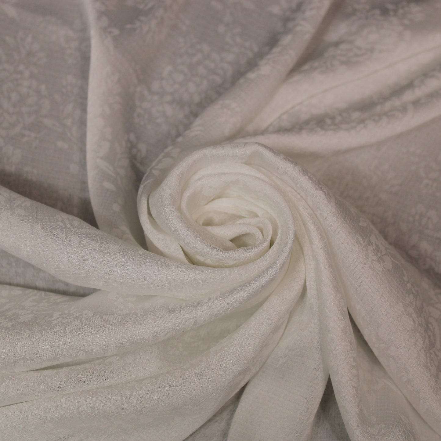 Tissu jacquard fluide- imprimé fleuri - blanc - photo 1/4 | So Tissus