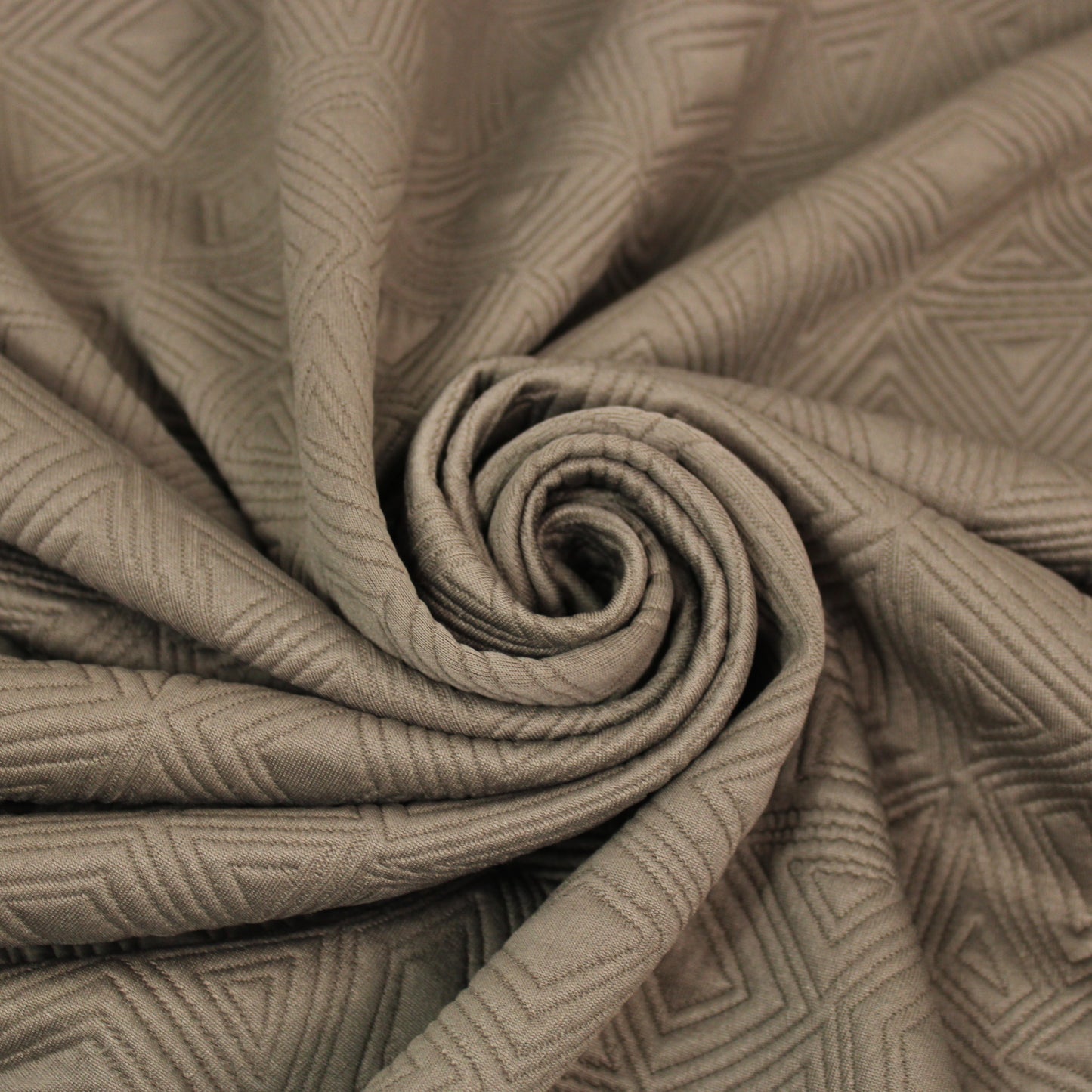 Tissu maille gaufré - marron glacé - photo 1/4 | So Tissus