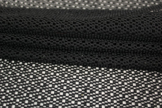 Tissu résille - noir - motif losange abstrait - photo 2/4 | So Tissus