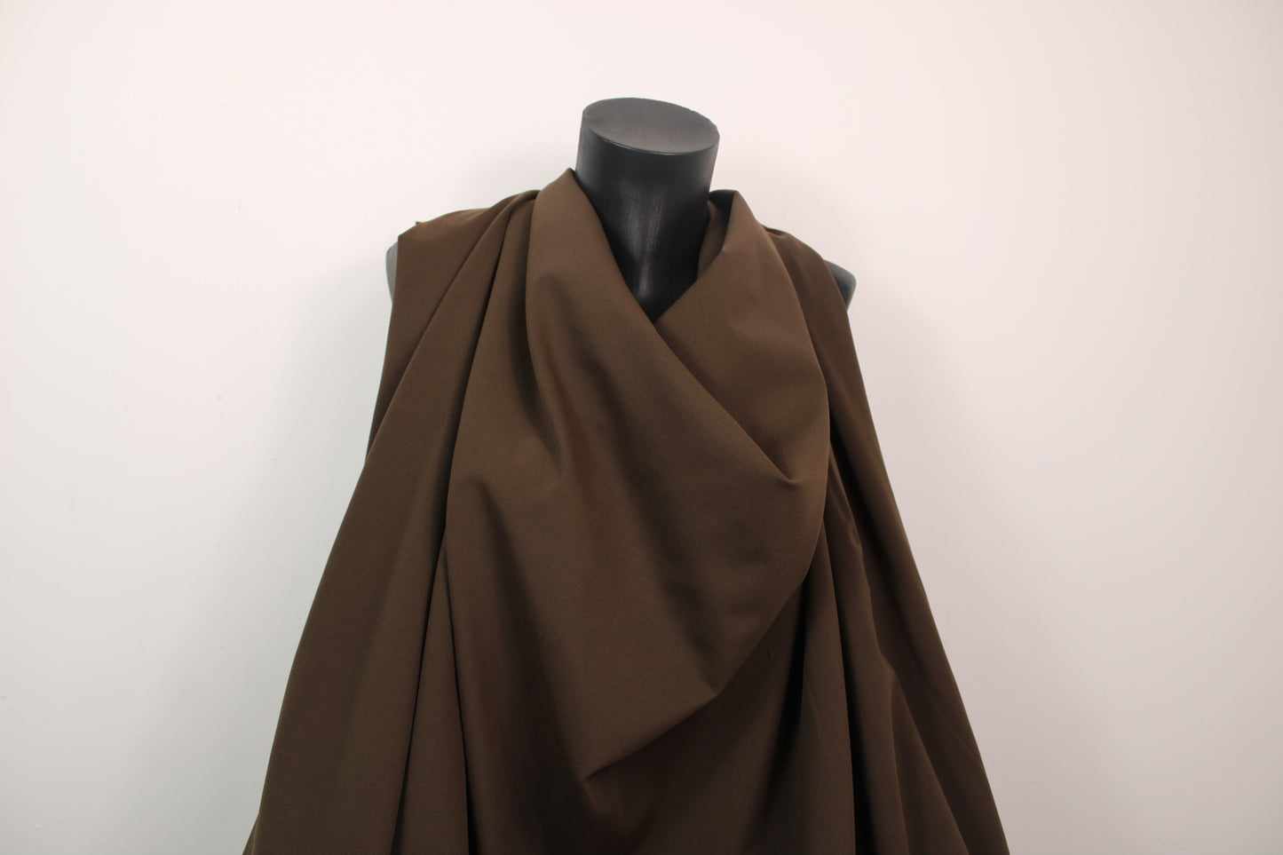 Tissu milano - marron - photo 4/4 | So Tissus