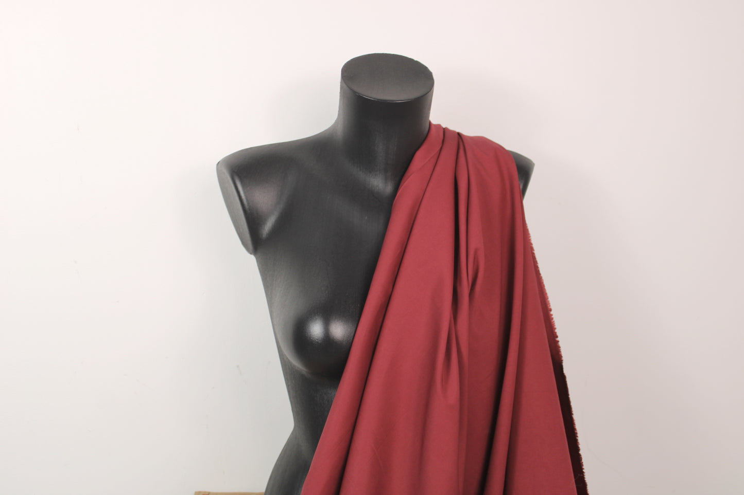 Tissu popeline coton premium - rouge bourgogne - photo 3/4 | So Tissus