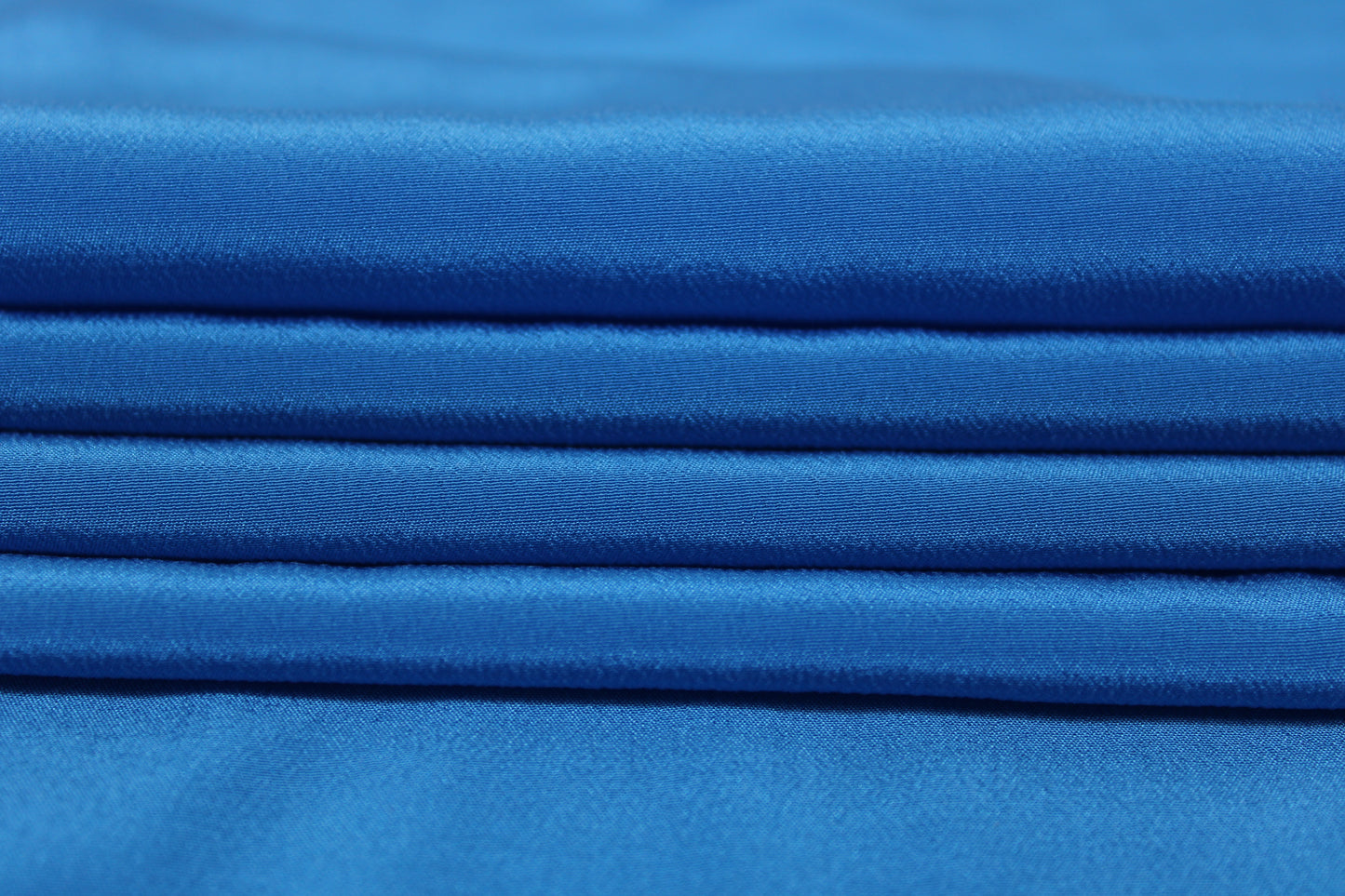 Tissu crêpe de chine 100% soie - bleu azur - photo 2/4 | So Tissus