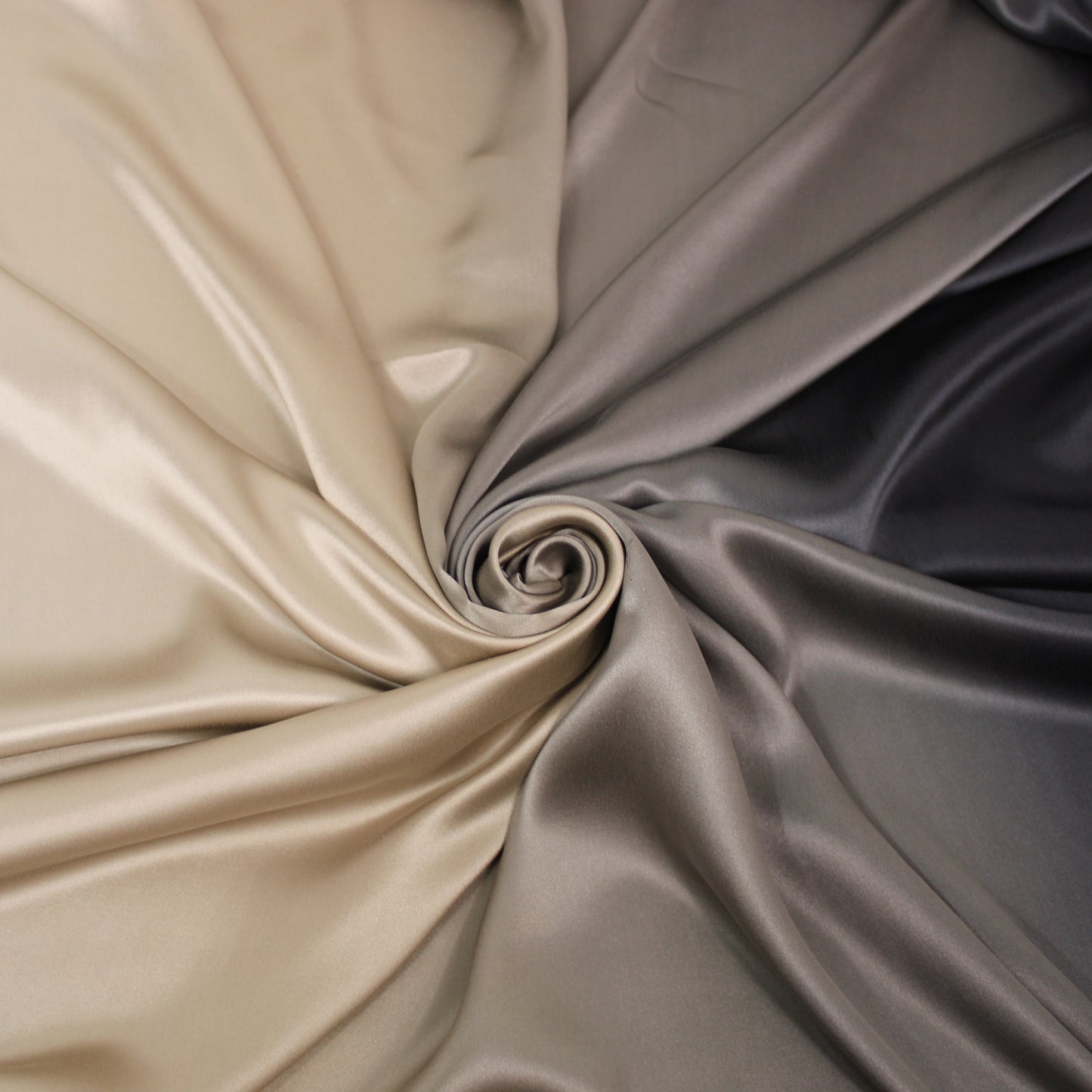 Tissu satin de soie - imprimé dégradé - noir, gris, beige et écru - photo 1/4 | So Tissus