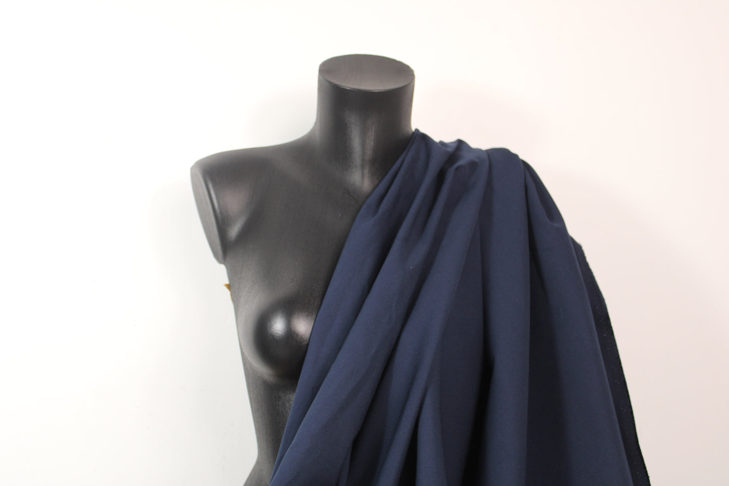 Tissu technique toile imperméable - bleu marine - photo 3/4 | So Tissus