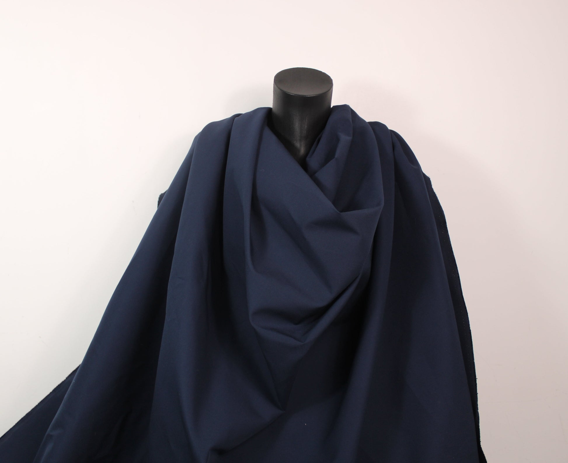Tissu technique toile imperméable - bleu marine - photo 4/4 | So Tissus