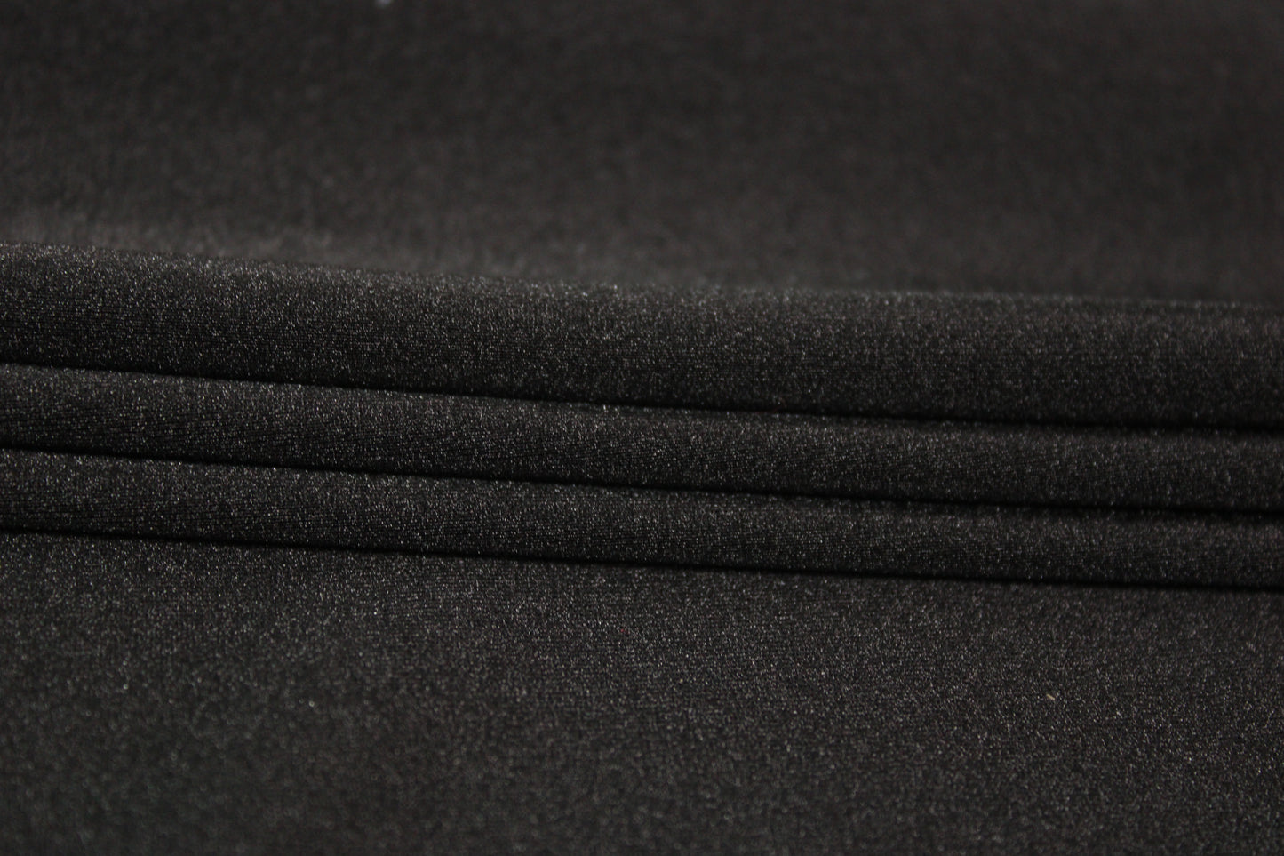 Tissu maille maillot de bain - noir - photo 2/4 | So Tissus