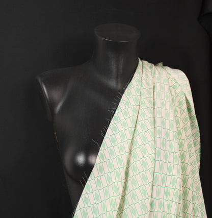Tissu crêpe de chine 100% soie - imprimé geometrique - ton vert et nude - photo 3/4 | So Tissus