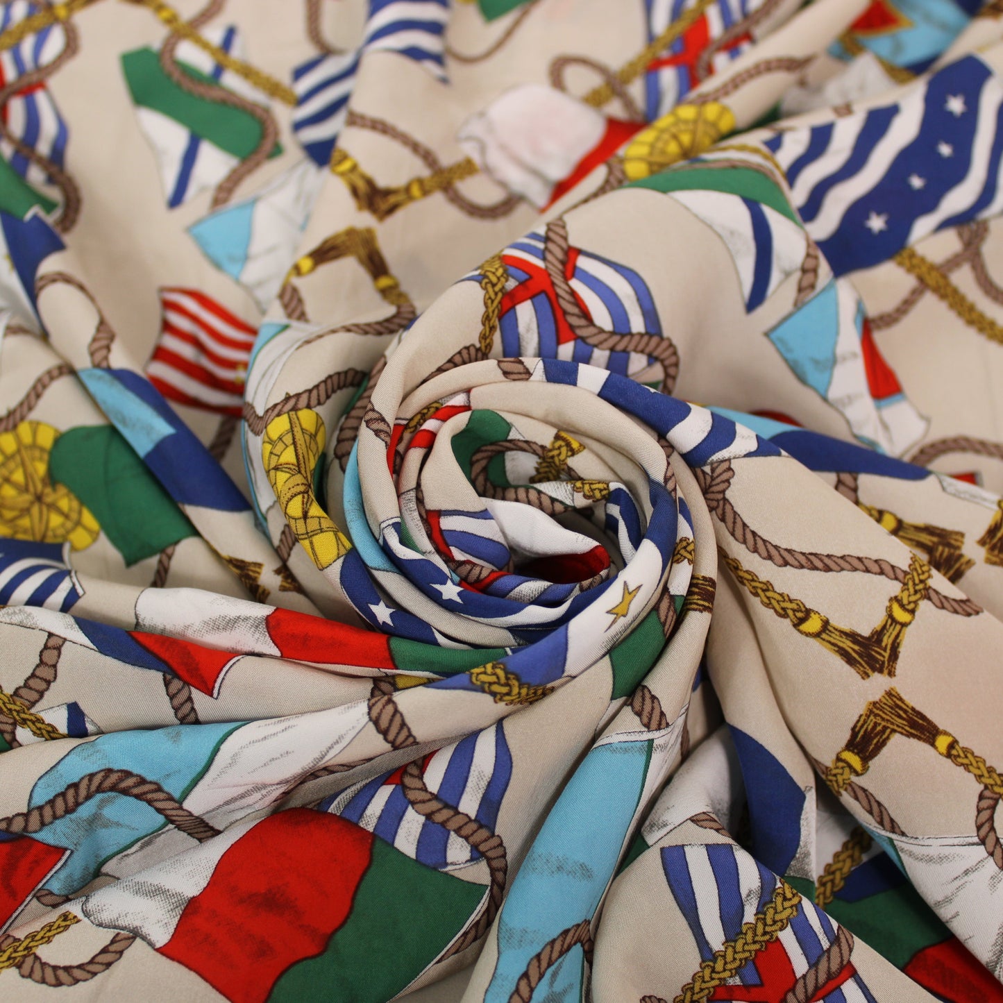 Tissu viscose - imprimé drapeau - multicolore - photo 1/4 | So Tissus