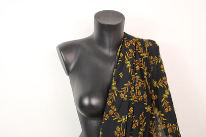 Tissu viscose - imprimé fleurs et papillons - ton noir - photo 2/4 | So Tissus