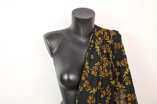 Tissu viscose - imprimé fleurs et papillons - ton noir - photo 2/4 | So Tissus
