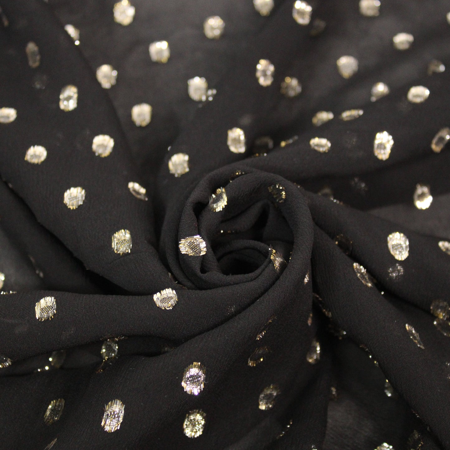 Tissu voile de viscose - noir à pois doré - photo 1/5 | So Tissus