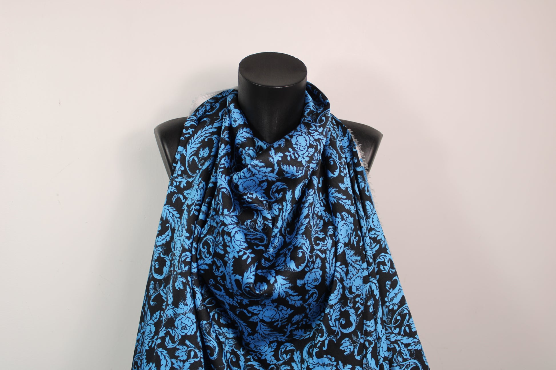 Tissu twill - imprimé fleuri - bleu - photo 4/5 | So Tissus