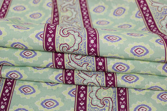 Tissu viscose - imprimé abstrait - rayure violette - ton vert d'eau - photo 2/5 | So Tissus