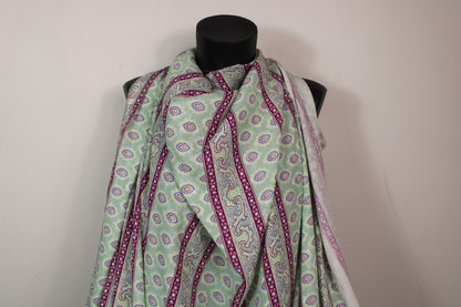 Tissu viscose - imprimé abstrait - rayure violette - ton vert d'eau - photo 4/5 | So Tissus