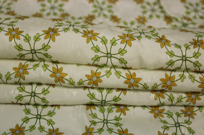 Tissu viscose - imprimé fleuri - jaune et vert - photo 2/5 | So Tissus