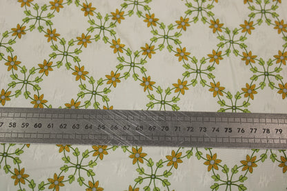 Tissu viscose - imprimé fleuri - jaune et vert - photo 5/5 | So Tissus
