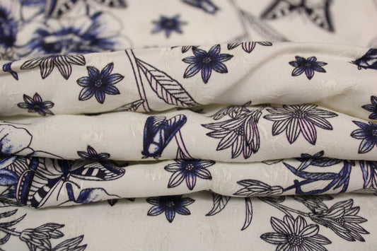 Tissu viscose - imprimé papillon - bleu et blanc - photo 2/4 | So Tissus