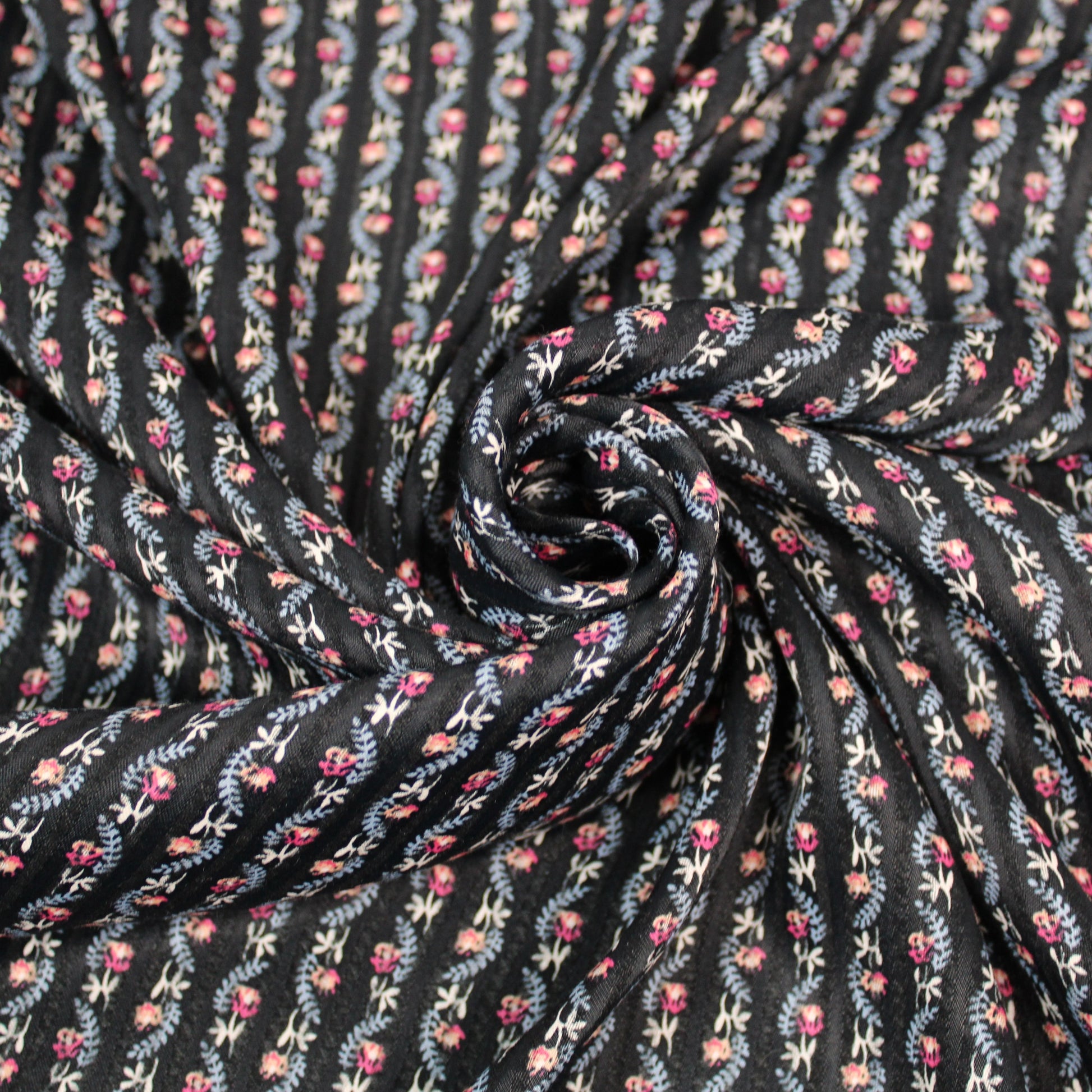 Tissu voile de coton - à rayures - noir - fleuri - ton bleu et rose - photo 1/5 | So Tissus