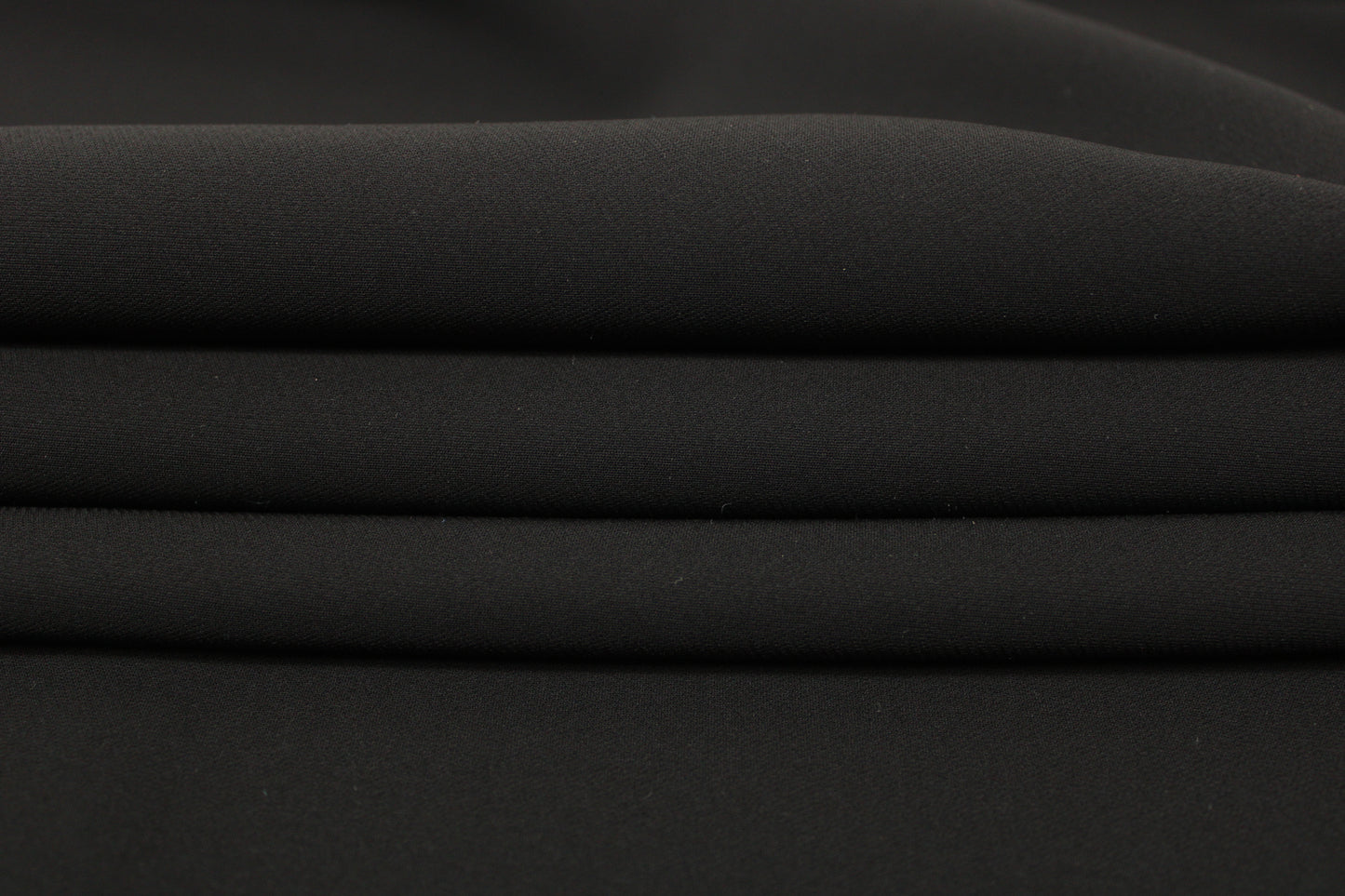 Tissu double crêpe stretch - noir - photo 2/4 | So Tissus