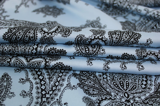 Tissu twill - imprimé cachmire - bleu ciel et noir - photo 2/5 | So Tissus