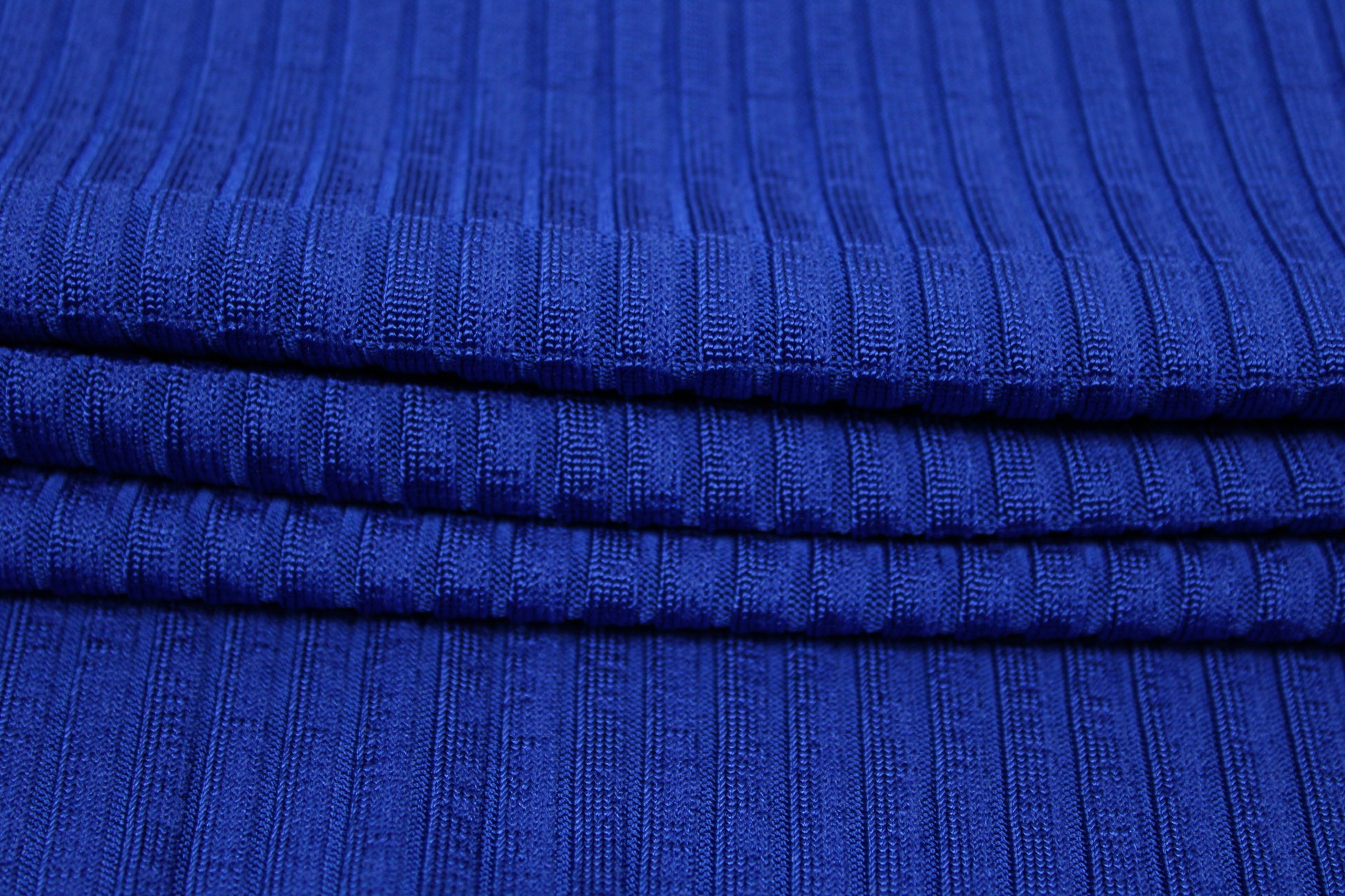 Tissu maille côtelé - bleu électrique - photo 2/4 | So Tissus
