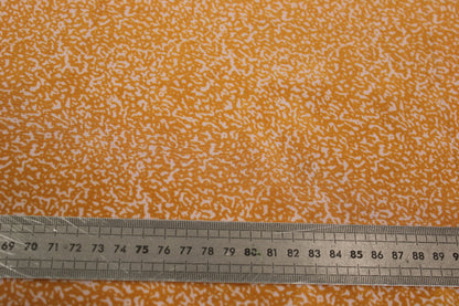 Tissu crêpe de chine 100% soie - imprimé tacheté - orange et blanc - photo 5/5 | So Tissus