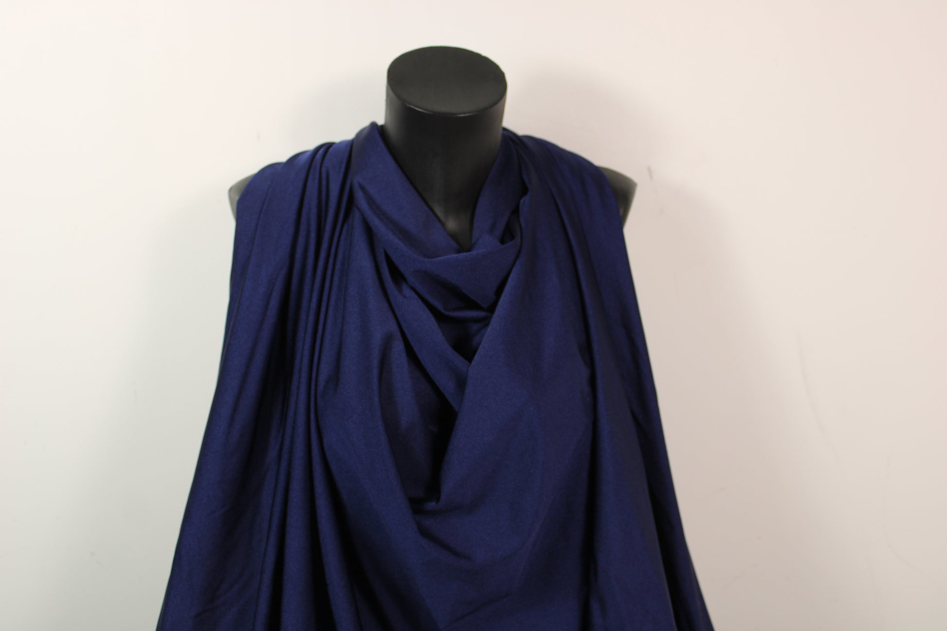 Tissu maille maillot de bain - bleu marine - photo 4/4 | So Tissus