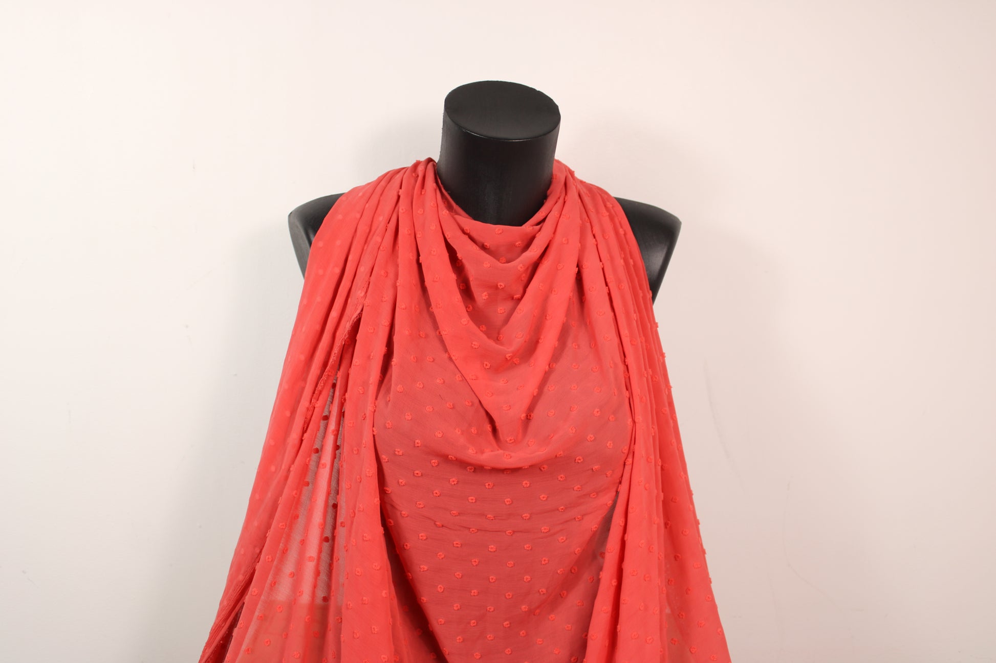 Tissu plumetis - corail - photo 4/6 | So Tissus