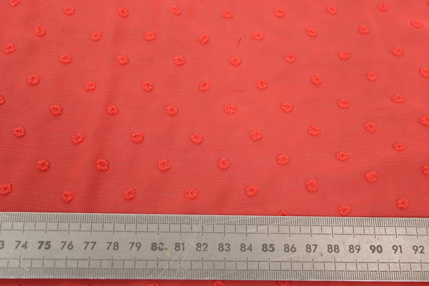 Tissu plumetis - corail - photo 5/6 | So Tissus