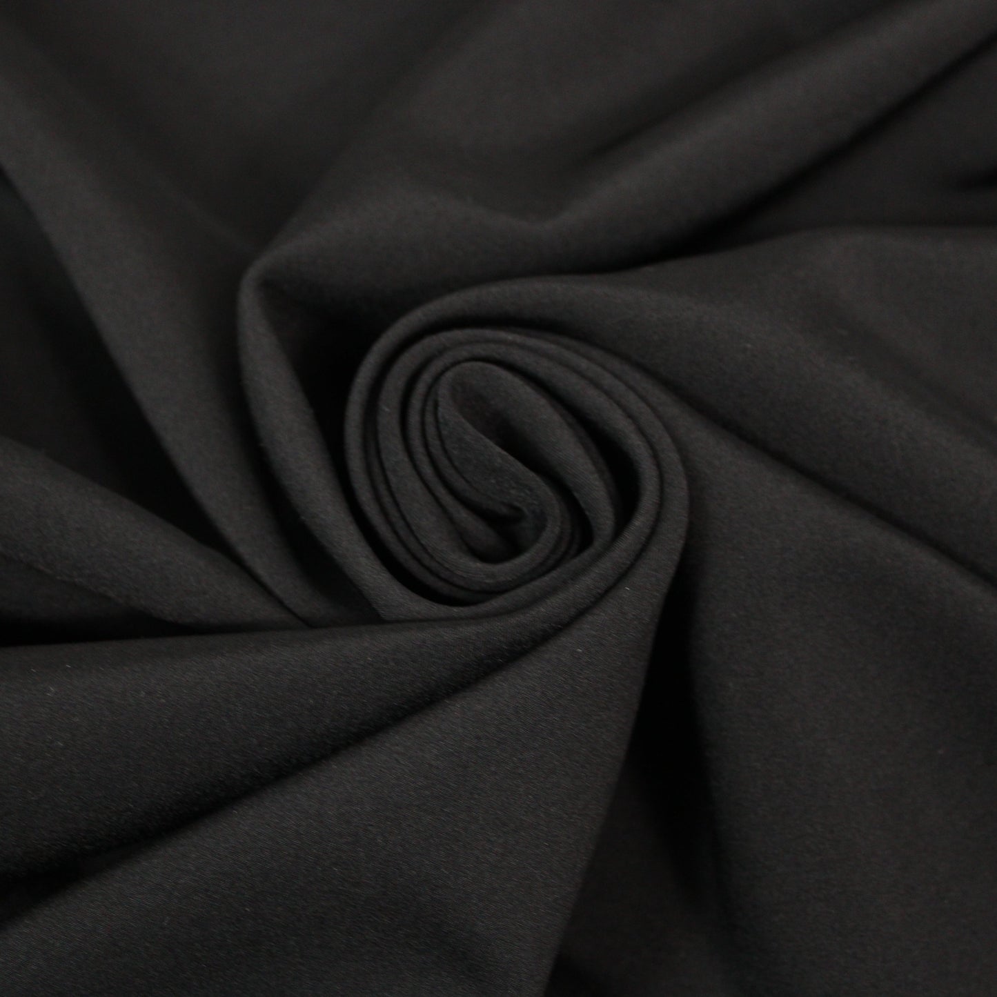 Tissu néoprène prestige - noir - photo 1/4 | So Tissus