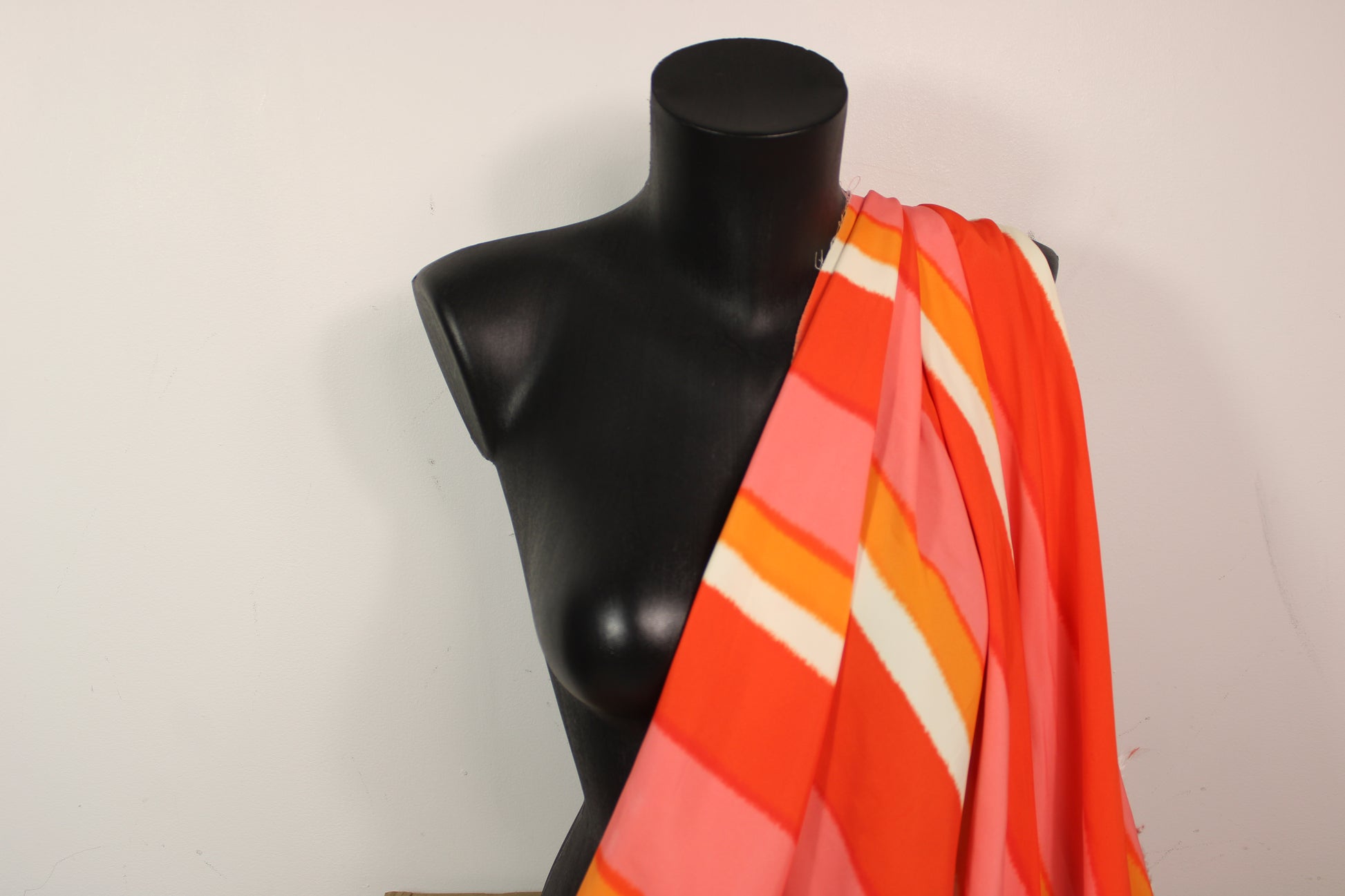 Tissu viscose - à rayures - ton orange - photo 3/5 | So Tissus