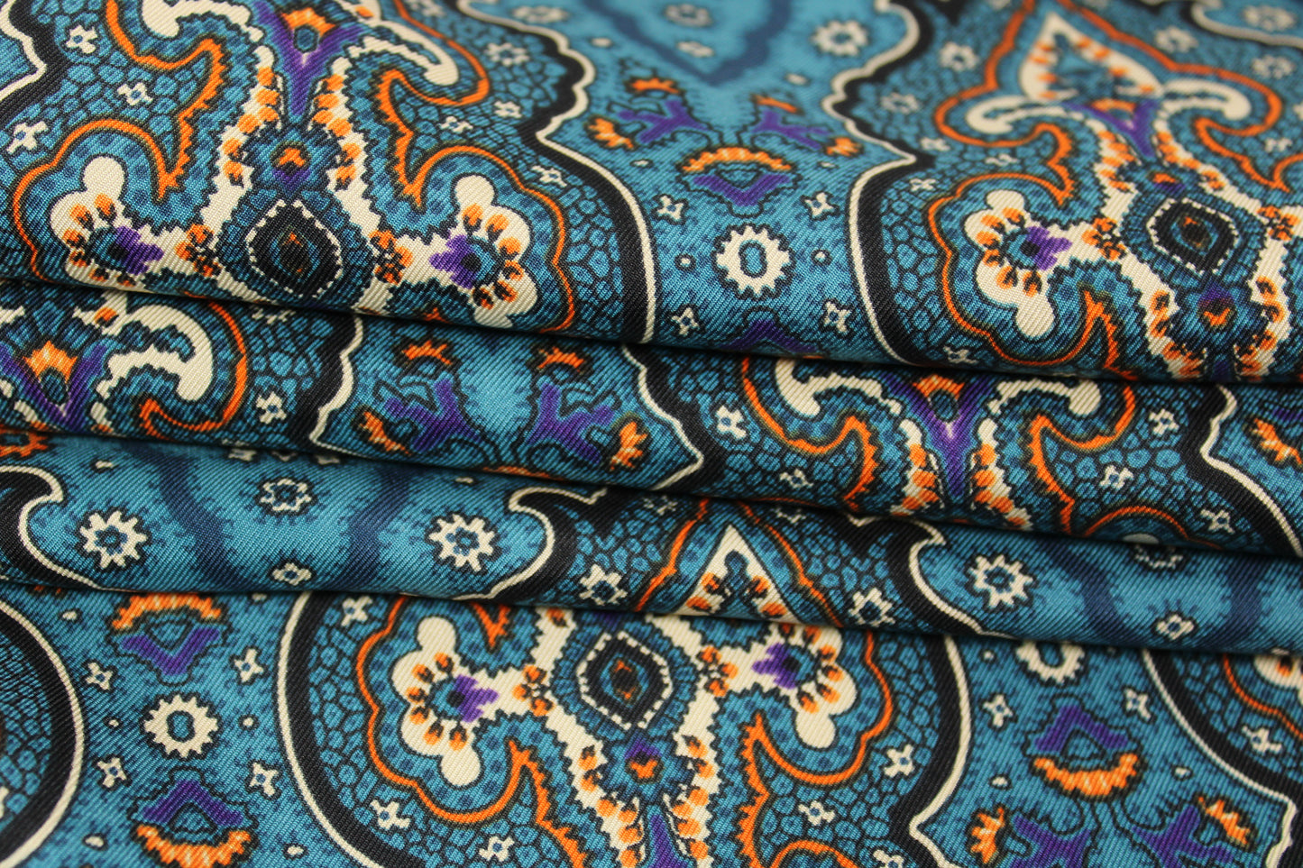 Tissu twill de soie - imprimé cachemire - ton bleu et orange - photo 3/5 | So Tissus