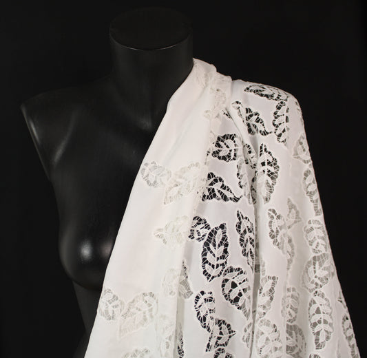 Tissu broderie anglaise - motif fleuri - blanc - photo 2/5 | So Tissus