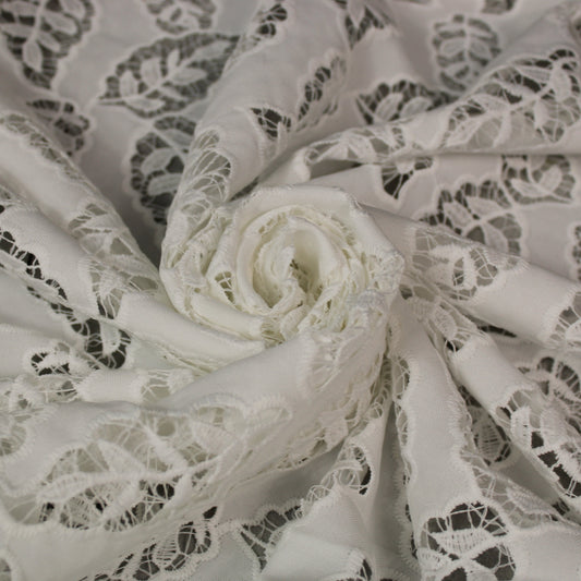 Tissu broderie anglaise - motif fleuri - blanc - photo 1/5 | So Tissus