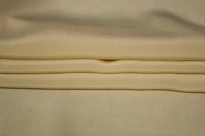 Tissu crêpe de soie lavé - vanille - photo 2/4 | So Tissus