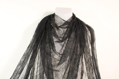 Tissu dentelle - motif fleuri - noir - photo 4/5 | So Tissus