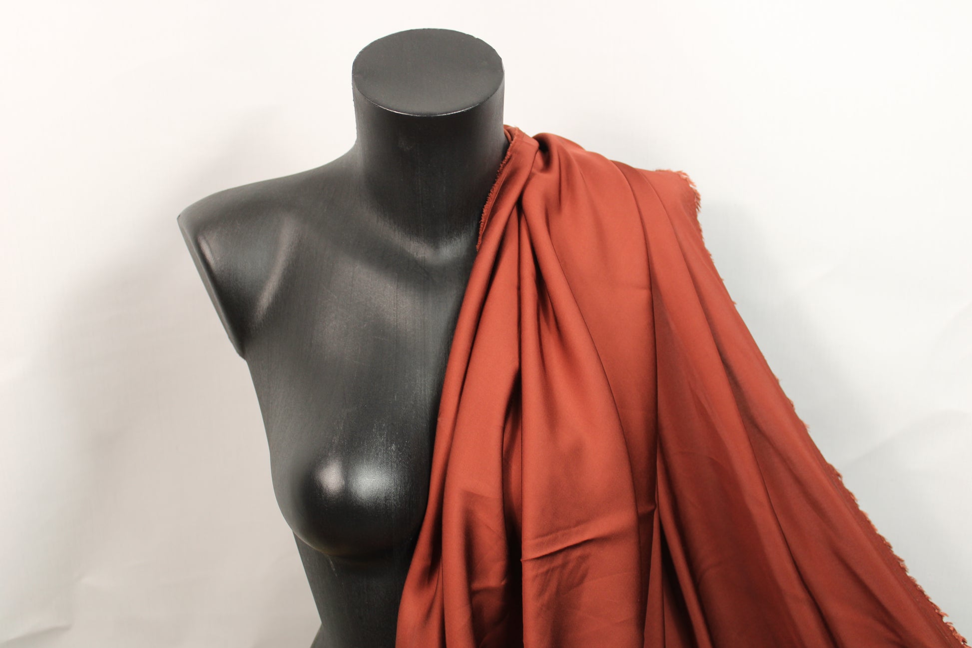 Tissu satin de viscose - terracotta - photo 3/4 | So Tissus