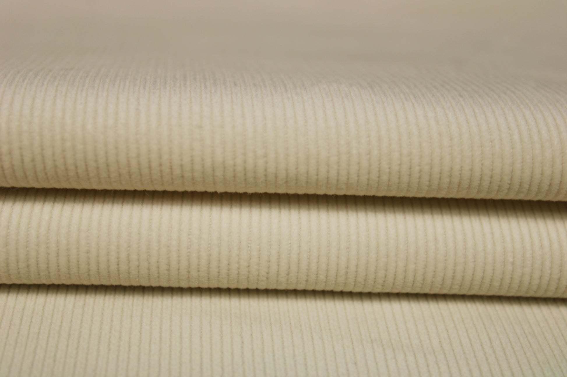 Tissu velours côtelé - ivoire - photo 2/4 | So Tissus