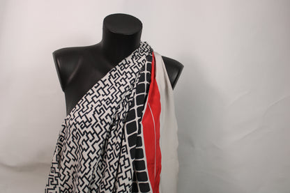 Tissu crêpe de chine 100% soie - imprimé géométrique - noir et blanc - photo 3/5 | So Tissus