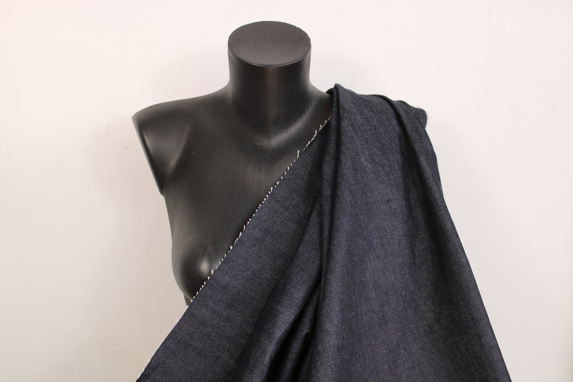Tissu denim - brut - photo 3/4 | So Tissus